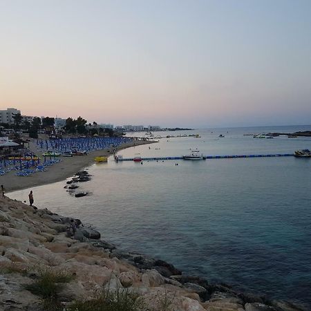 Astreas Beach Hotel Apartments Protaras Bagian luar foto