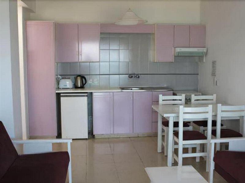 Astreas Beach Hotel Apartments Protaras Bagian luar foto