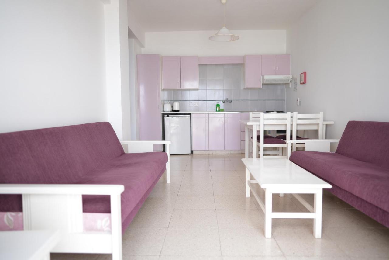 Astreas Beach Hotel Apartments Protaras Bagian luar foto