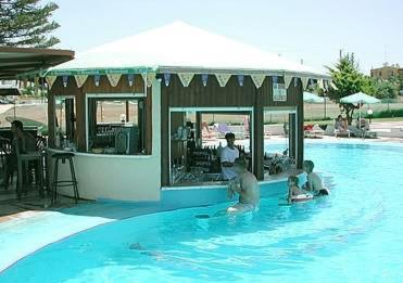 Astreas Beach Hotel Apartments Protaras Bagian luar foto