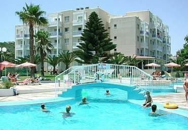 Astreas Beach Hotel Apartments Protaras Bagian luar foto