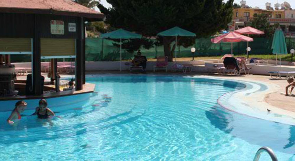 Astreas Beach Hotel Apartments Protaras Bagian luar foto